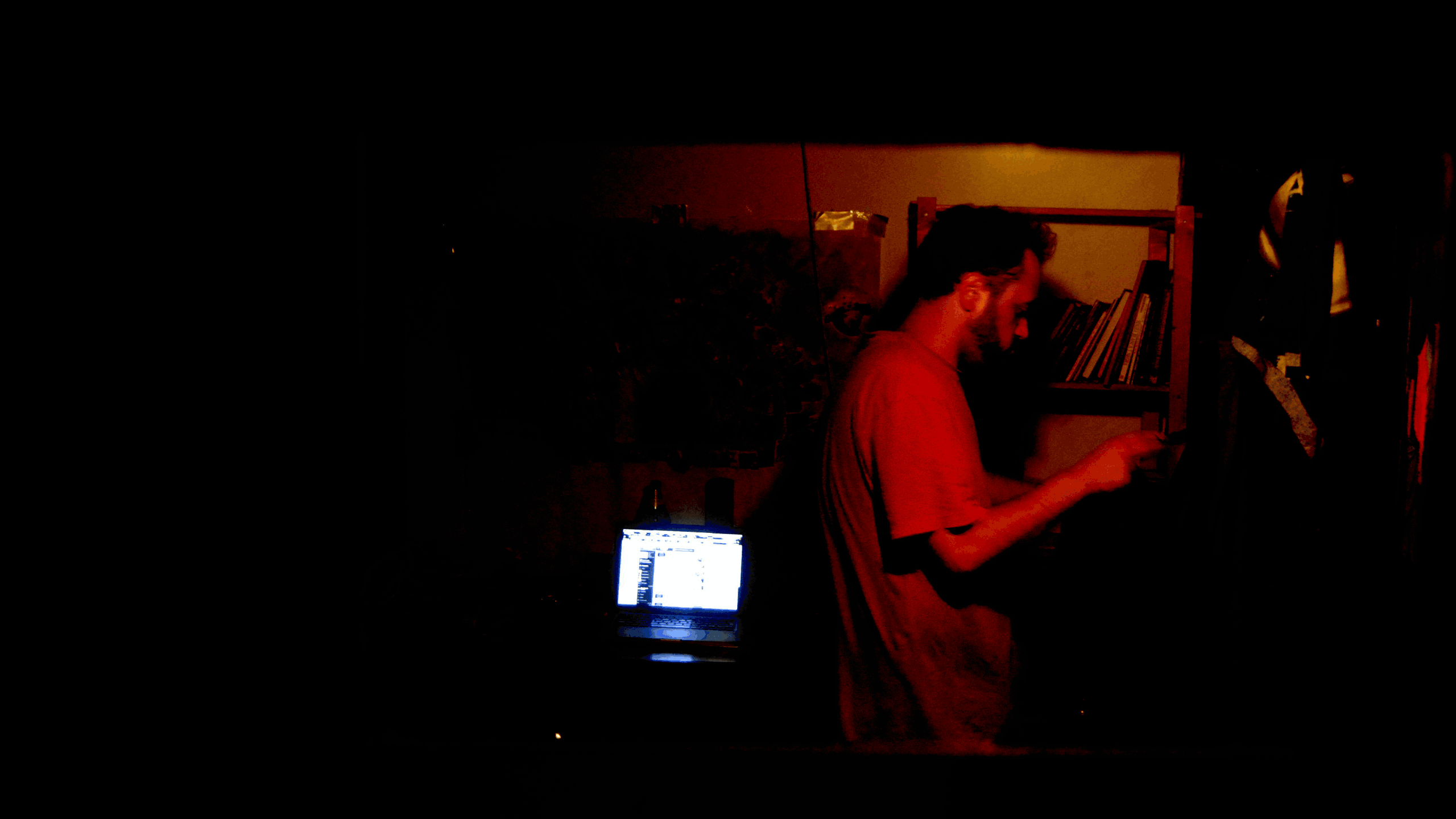 Internercia - Animated Detail 2